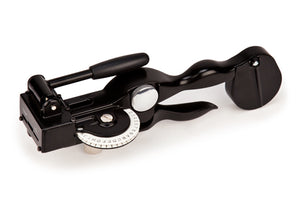 Dymo M11 (Rhino 1011) Label Embosser for use with Aluminium Embossing Tape