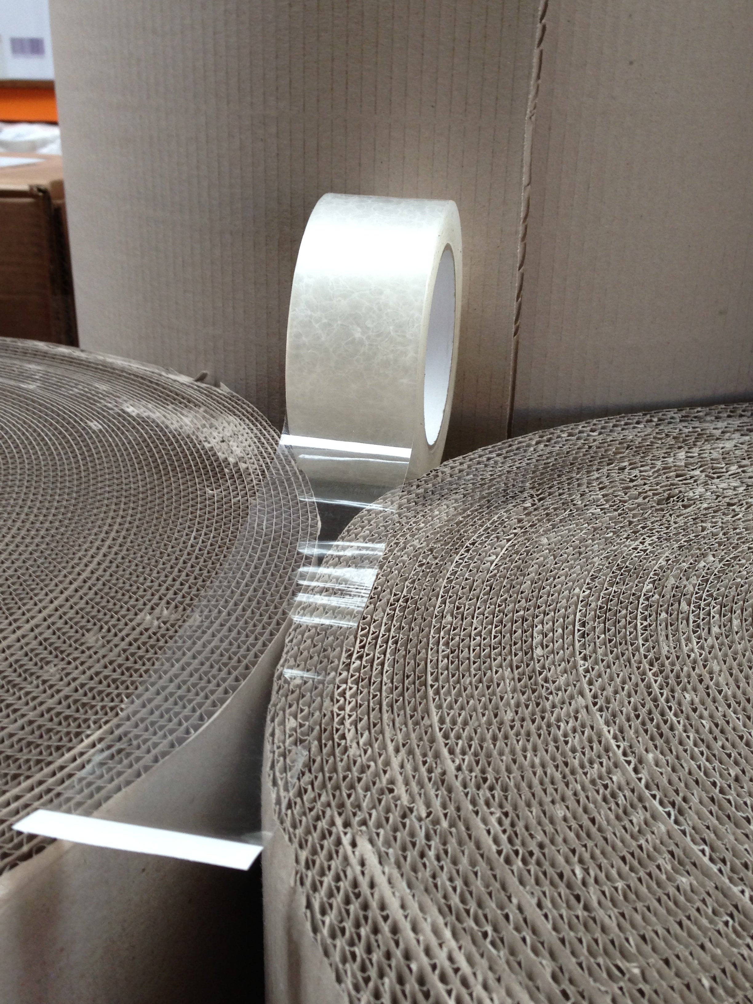 We supply Heavy Duty Packaging Tape to Sydney, Wollongong, Newcastle, Canberra & throughout Australia. Available for Online Order