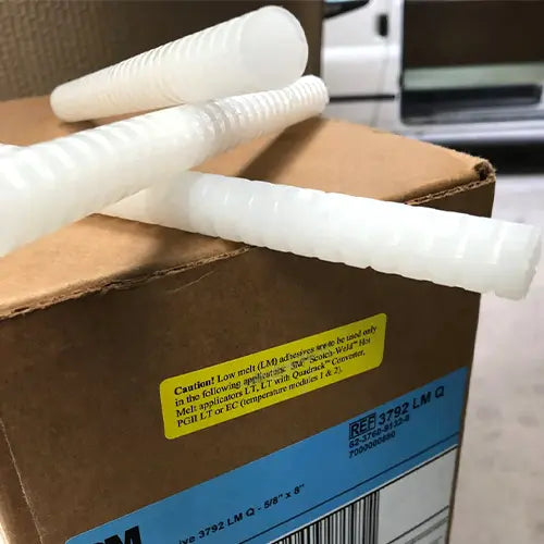 3M 3792lm Glue Sticks are designed for use in a 3M LT (Low Temp) Glue Gun. Both products are available online here for delivery Australia Wide