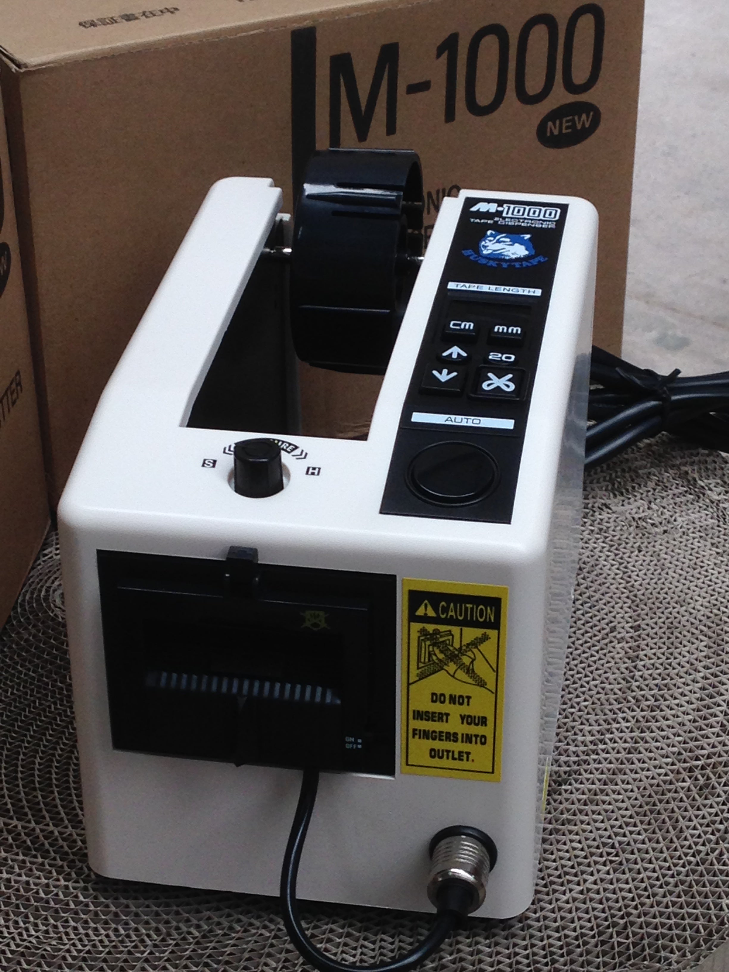 Automatic Tape Dispenser - will dispense lengths from 20mm to 999mm