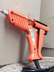 3M LTQ Glue Gun (Low Temperature) for use with 3762LT Hot 